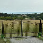 морски бриз Villa *