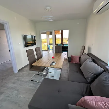 빌라 морски бриз 로제넷츠